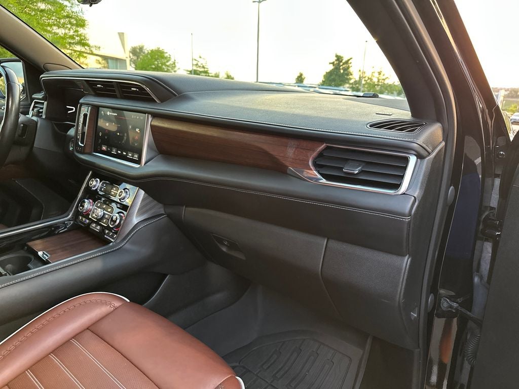 2023 GMC Yukon XL Denali Ultimate