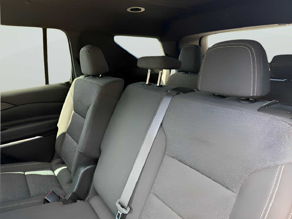2024 Chevrolet Traverse LS