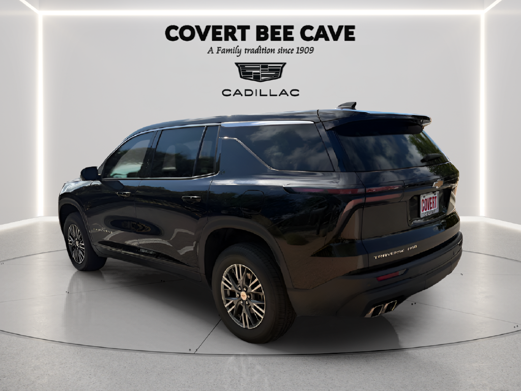 2024 Chevrolet Traverse LS