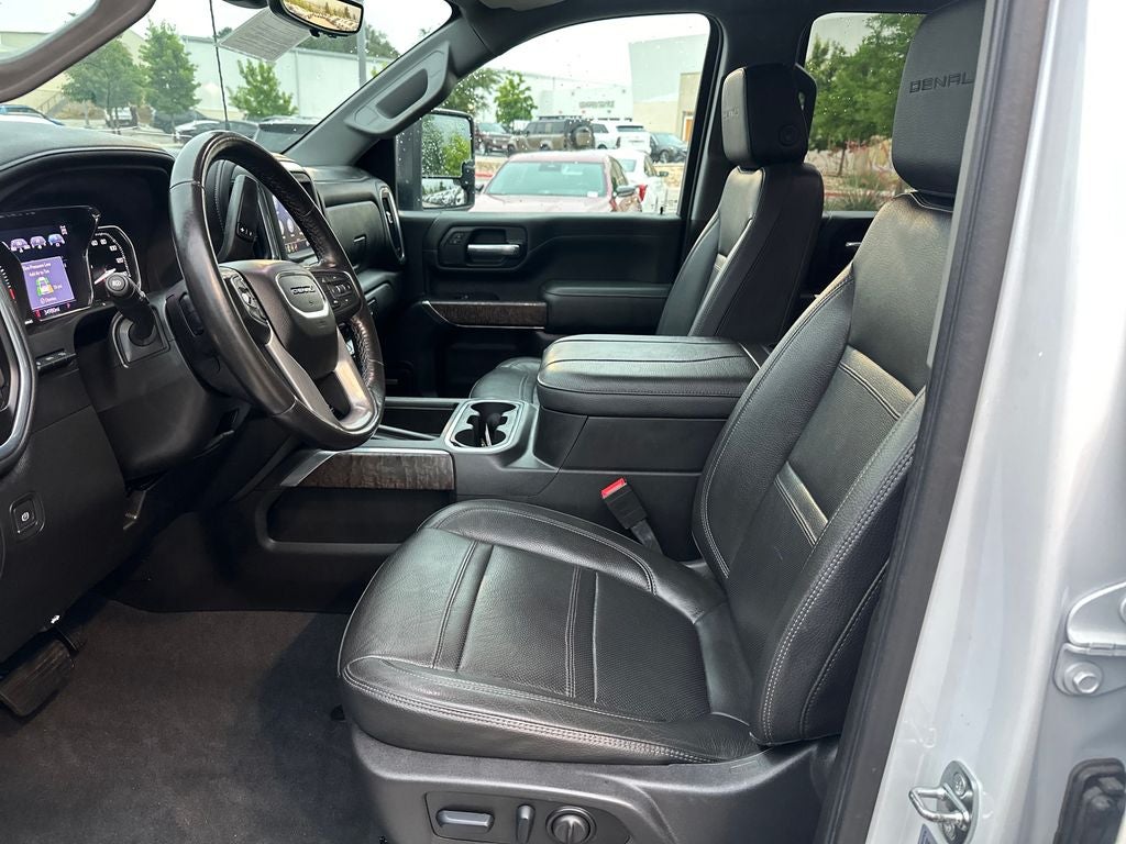 2023 GMC Sierra 2500HD Denali