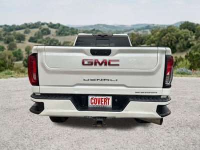 2023 GMC Sierra 2500HD Denali