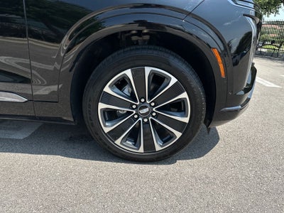 2026 Cadillac VISTIQ Sport