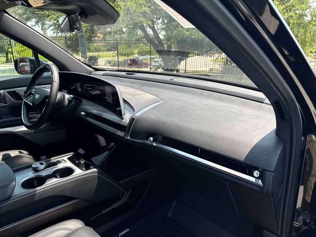 2026 Cadillac VISTIQ Sport