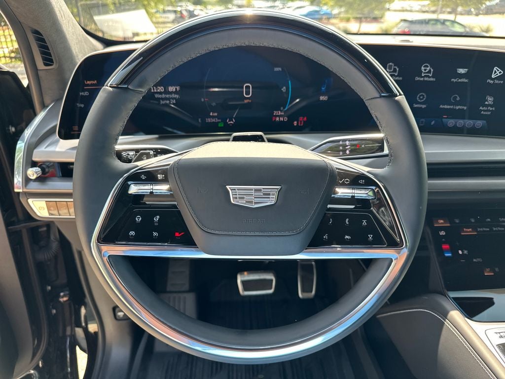 2026 Cadillac VISTIQ Platinum