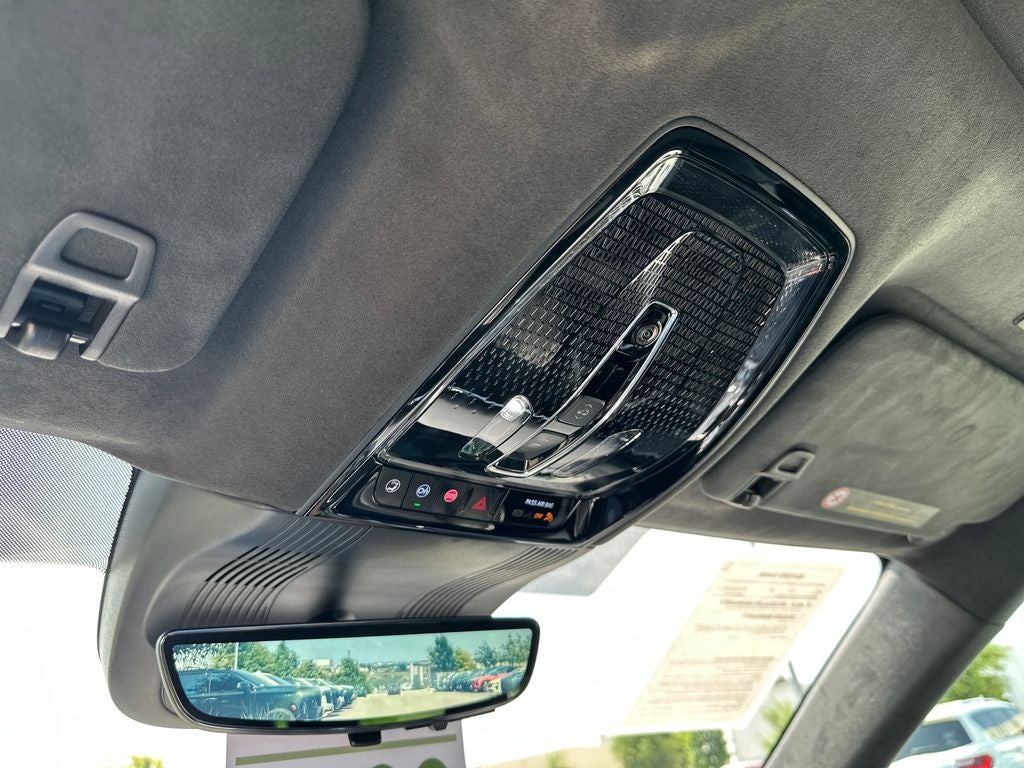 2026 Cadillac VISTIQ Platinum