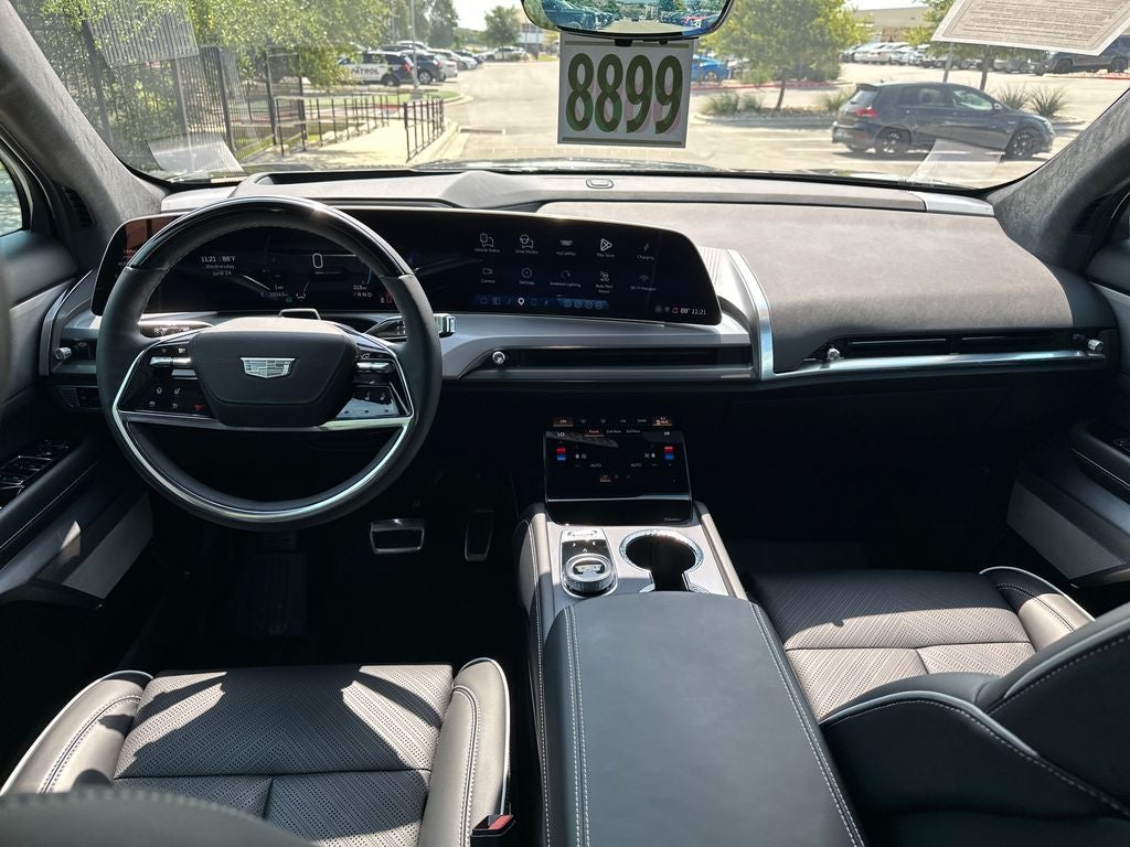 2026 Cadillac VISTIQ Platinum