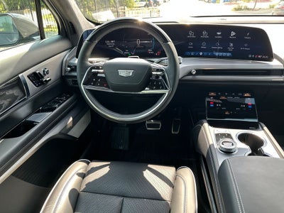 2026 Cadillac VISTIQ Platinum