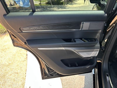 2026 Cadillac VISTIQ Platinum