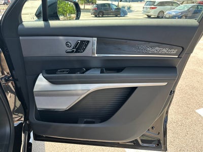 2026 Cadillac VISTIQ Platinum