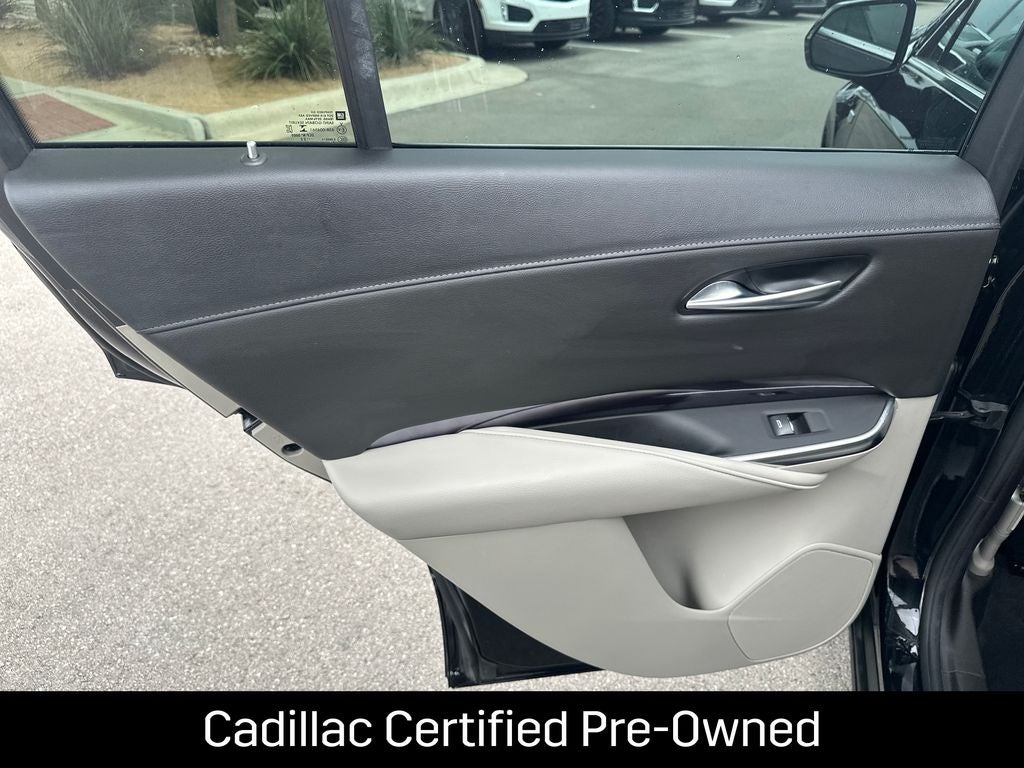 2023 Cadillac XT4 Luxury