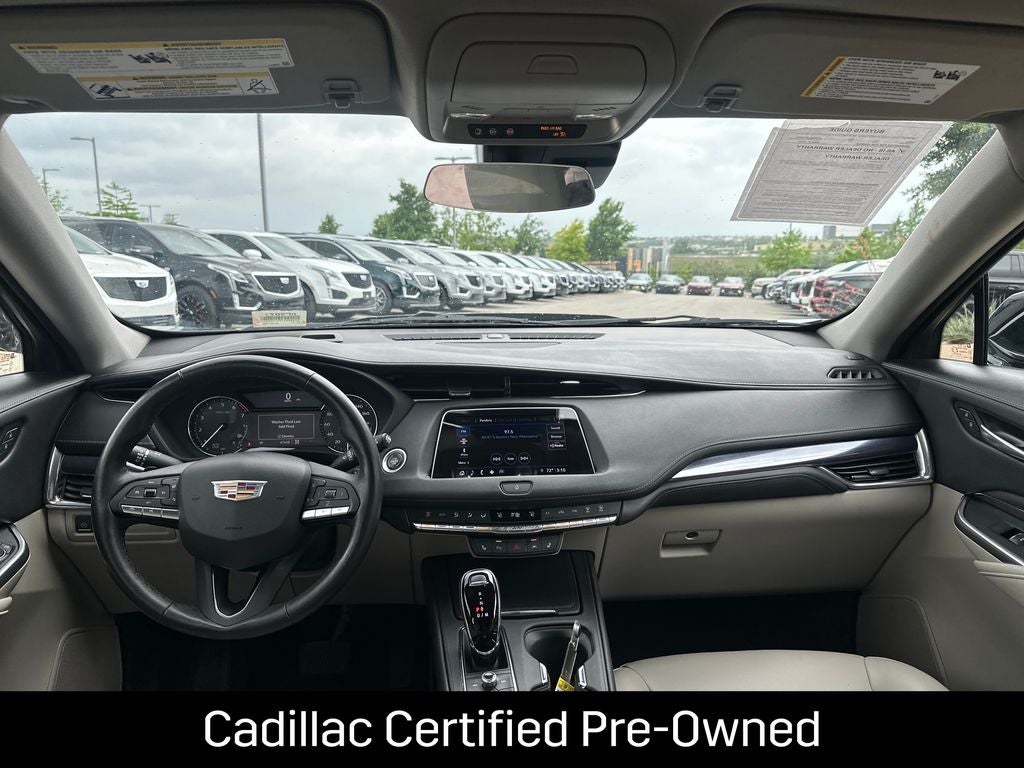 2023 Cadillac XT4 Luxury