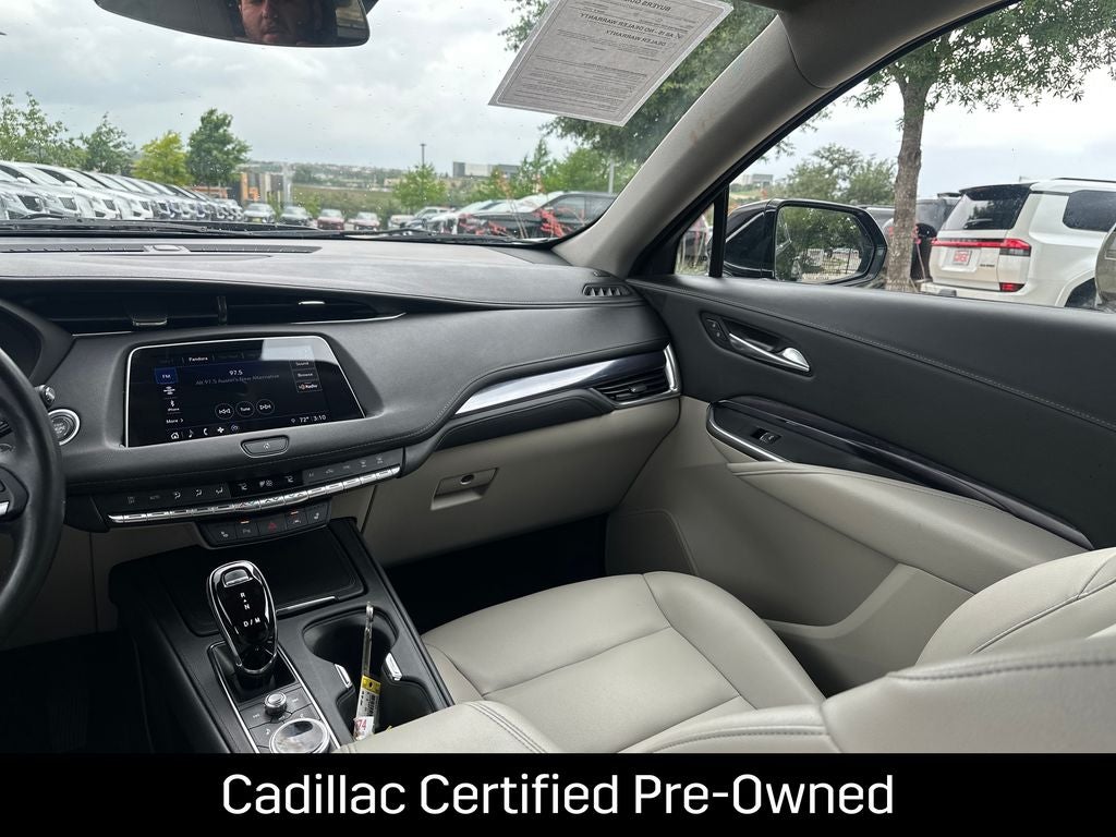 2023 Cadillac XT4 Luxury