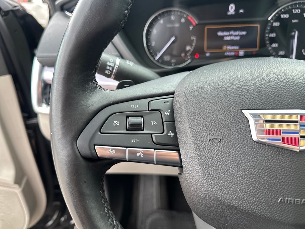 2023 Cadillac XT4 Luxury