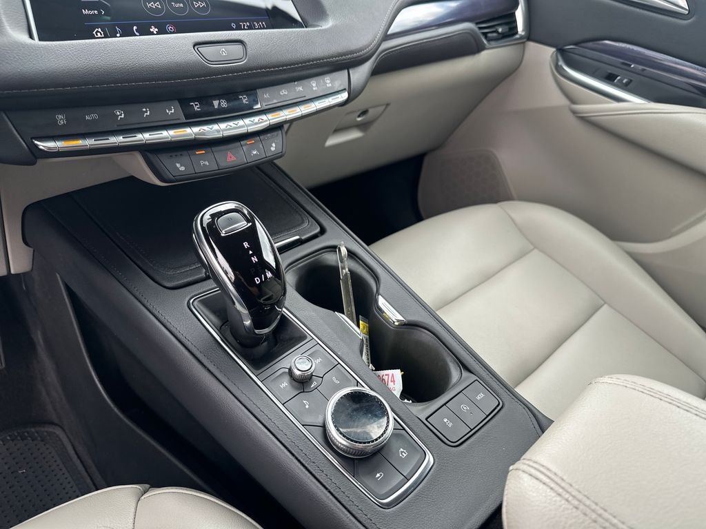 2023 Cadillac XT4 Luxury