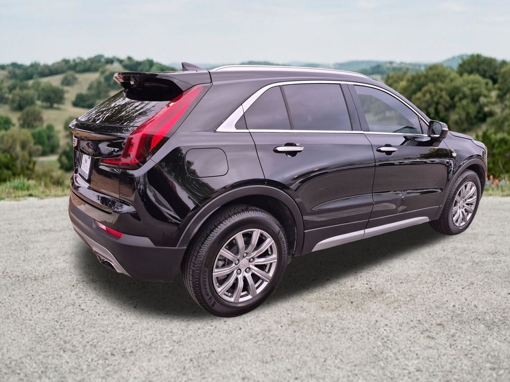 2023 Cadillac XT4 Premium Luxury