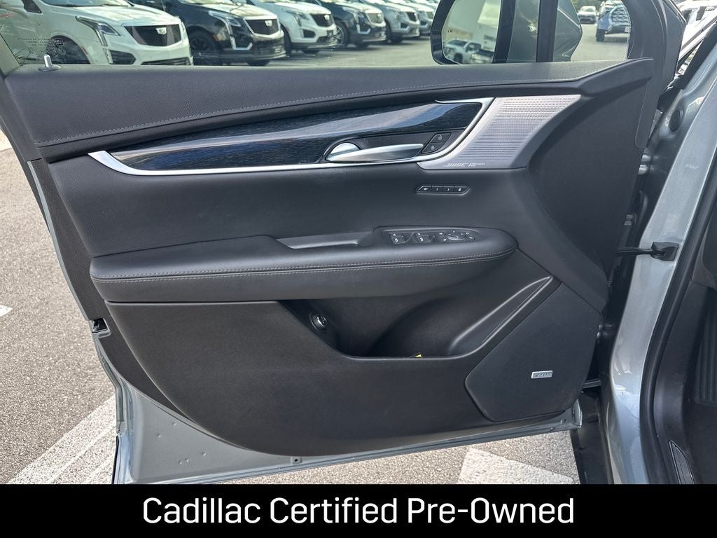 2023 Cadillac XT5 Premium Luxury