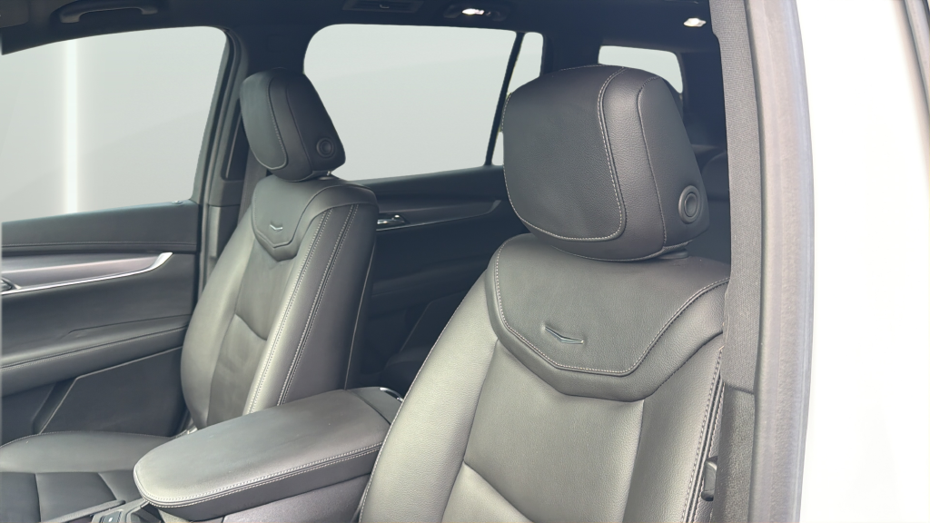 2024 Cadillac XT6 Luxury