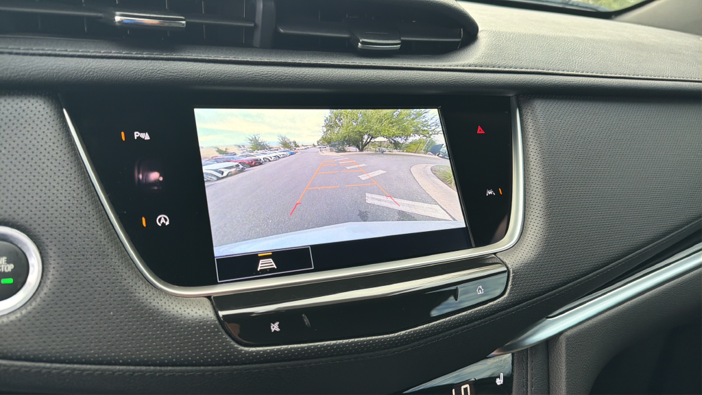 2024 Cadillac XT6 Luxury