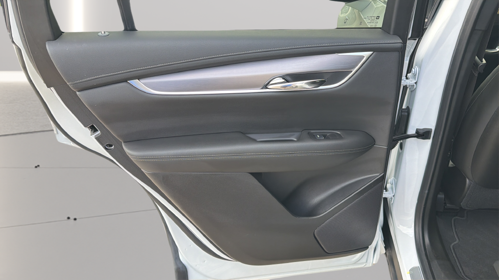 2024 Cadillac XT6 Luxury