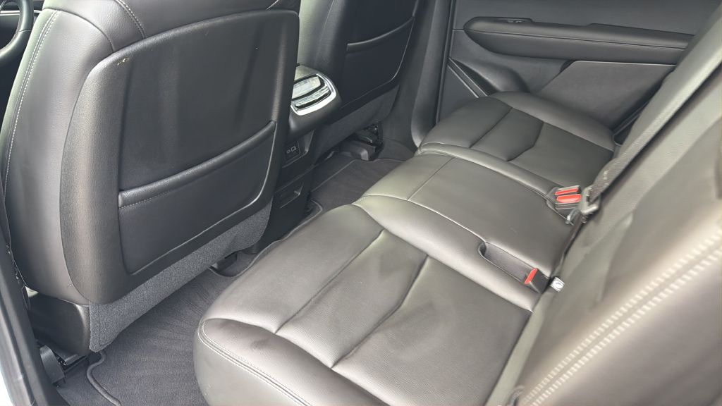 2024 Cadillac XT6 Luxury