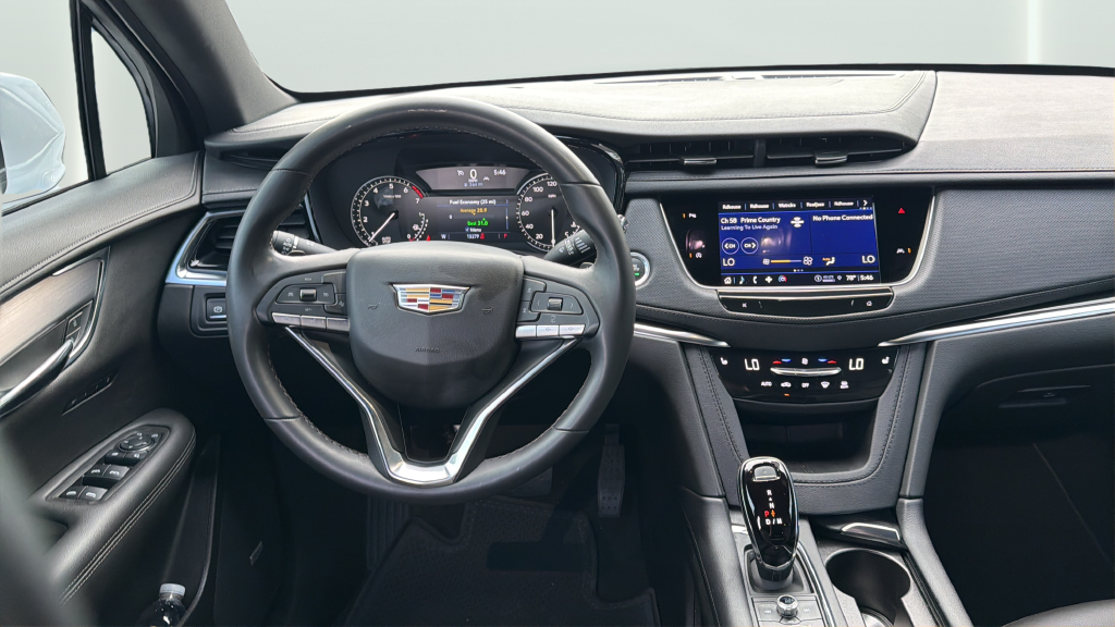 2024 Cadillac XT6 Luxury