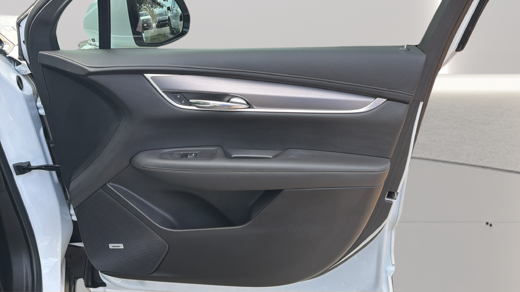 2024 Cadillac XT6 Luxury