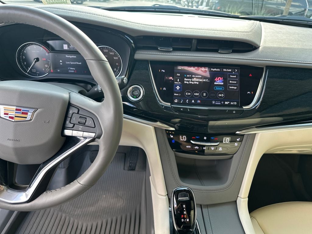 2024 Cadillac XT6 Premium Luxury