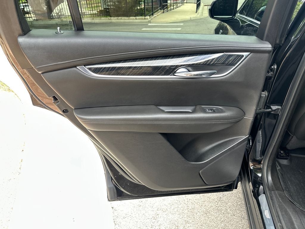 2021 Cadillac XT6 Premium Luxury