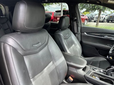2021 Cadillac XT6 Premium Luxury