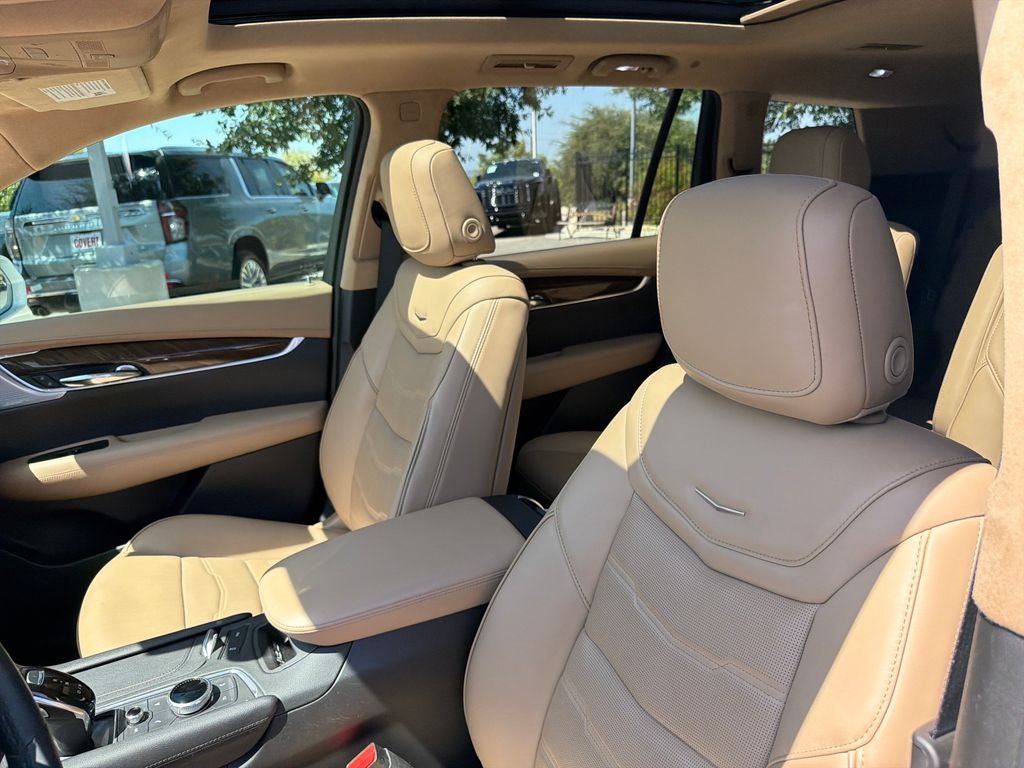 2020 Cadillac XT6 Premium Luxury