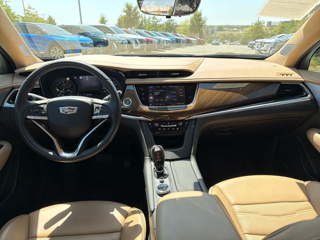 2020 Cadillac XT6 Premium Luxury