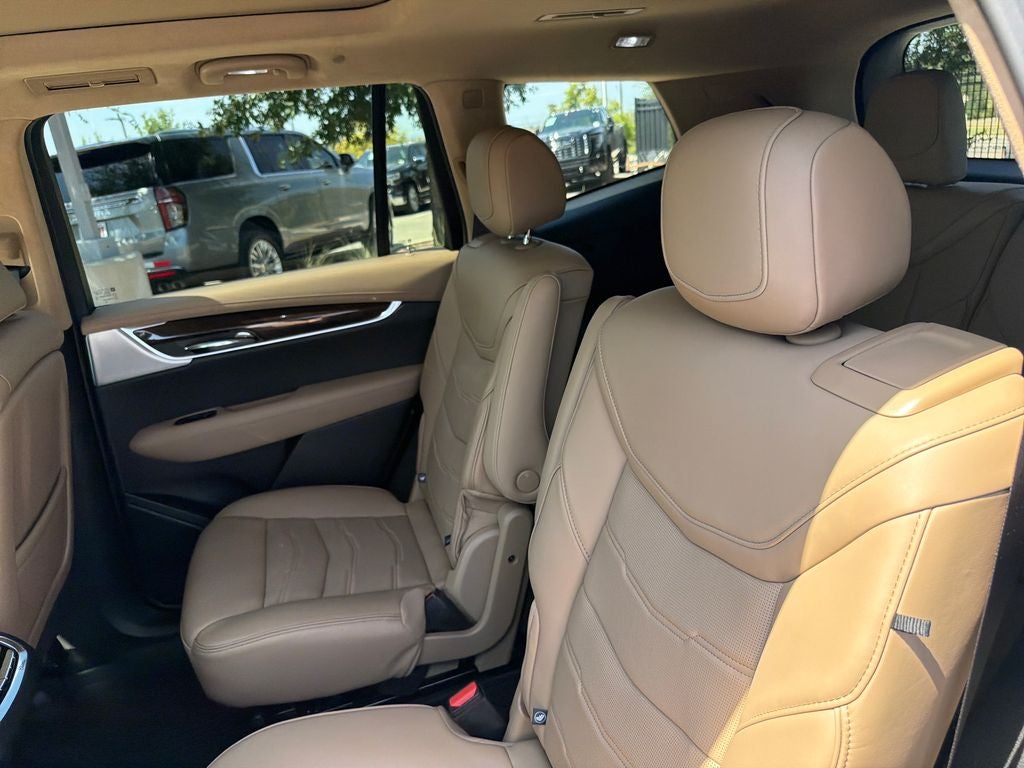 2020 Cadillac XT6 Premium Luxury