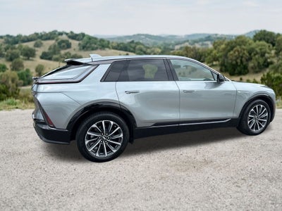 2024 Cadillac LYRIQ Sport