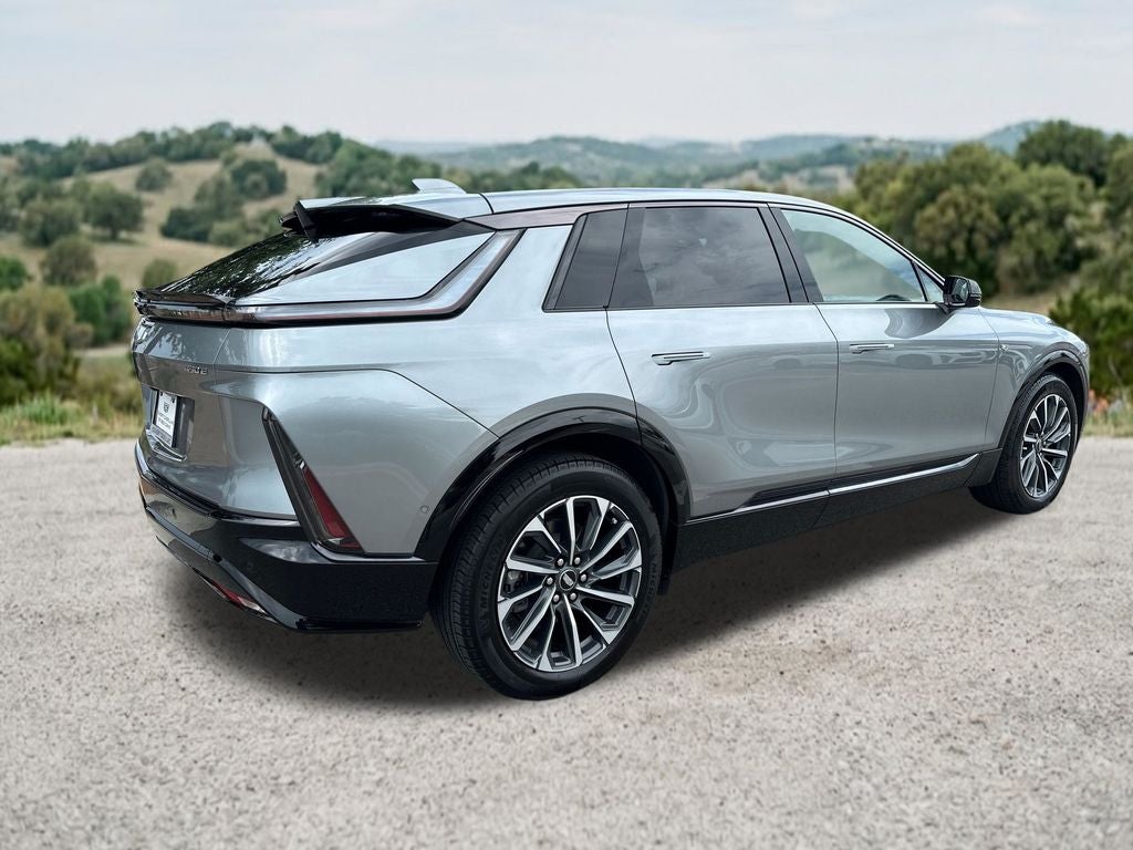 2024 Cadillac LYRIQ Sport