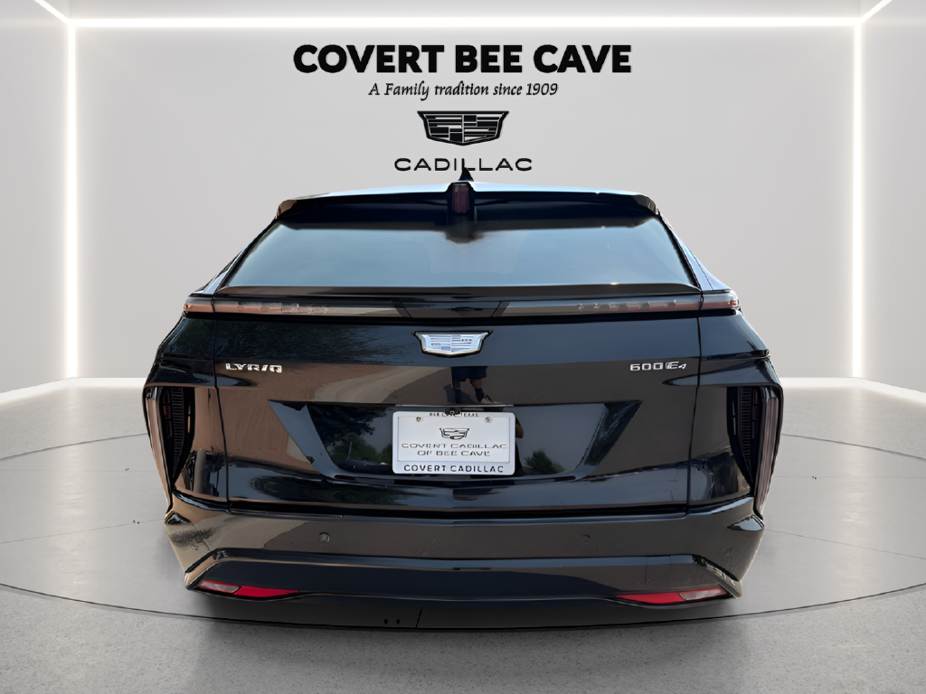 2024 Cadillac LYRIQ Sport