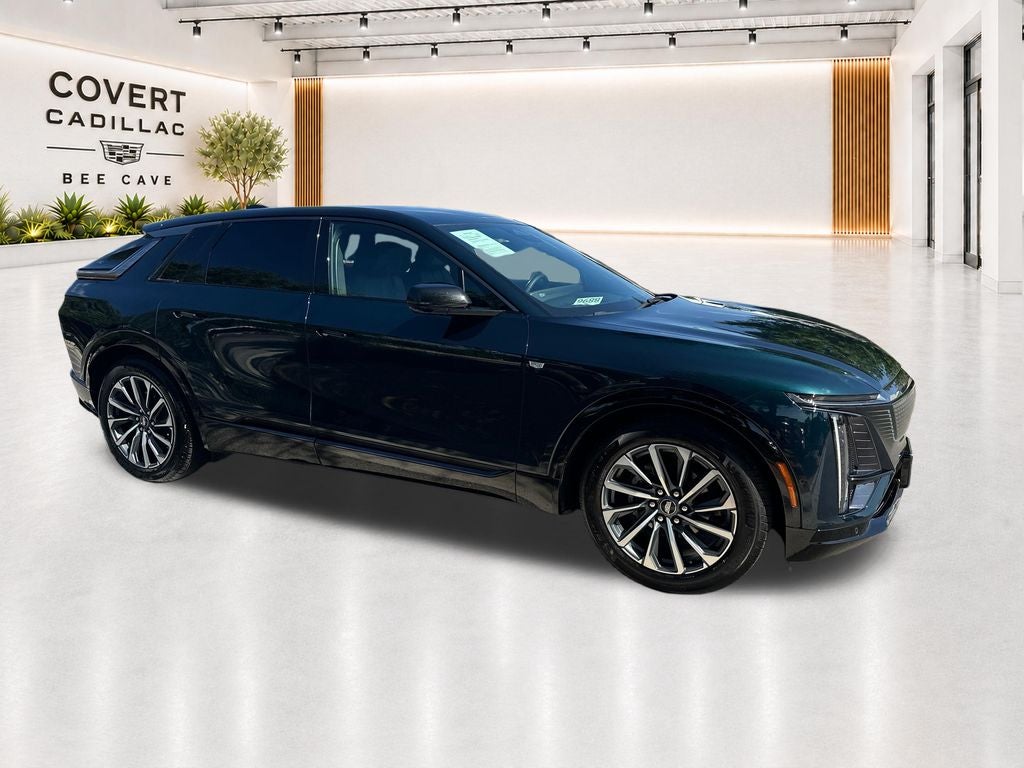 2024 Cadillac LYRIQ Sport