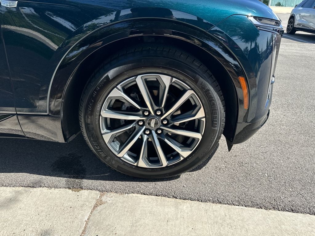 2024 Cadillac LYRIQ Sport