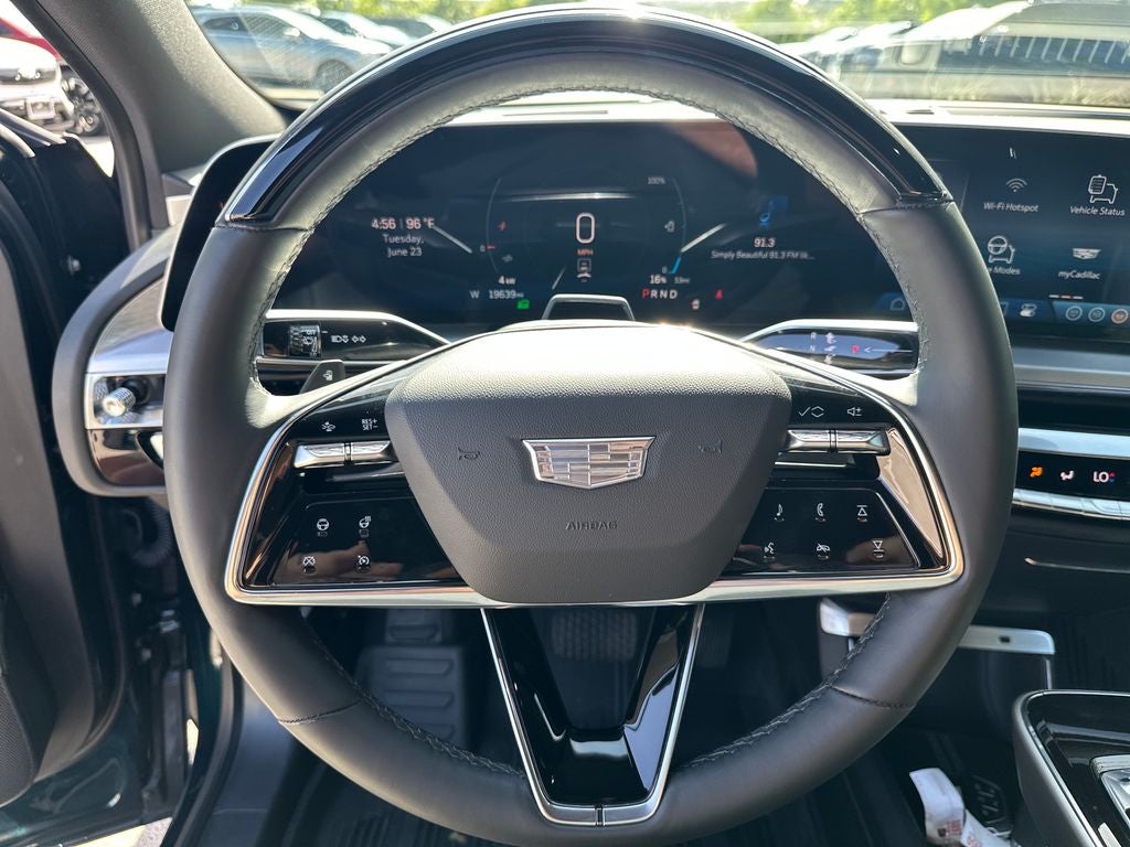2024 Cadillac LYRIQ Sport