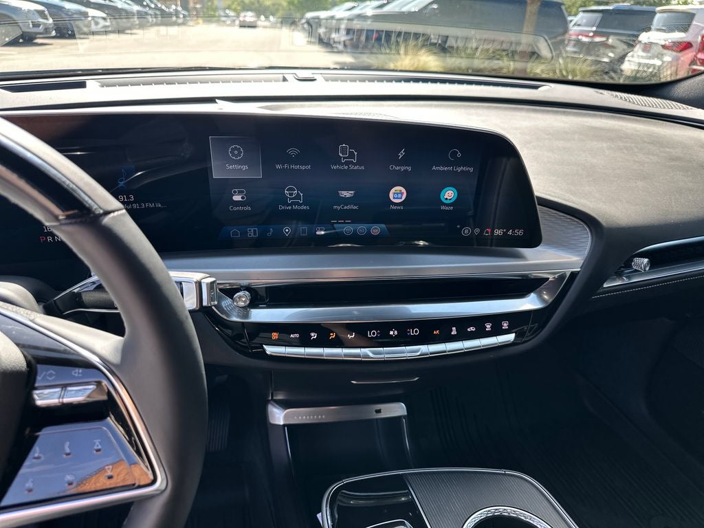 2024 Cadillac LYRIQ Sport