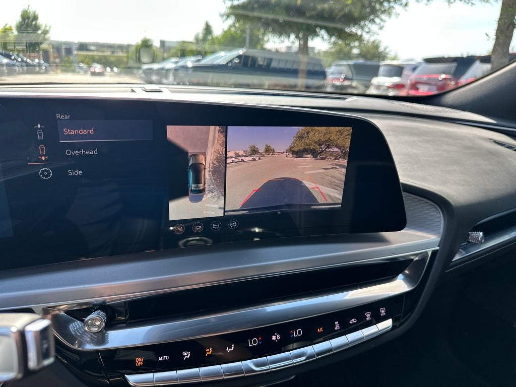 2024 Cadillac LYRIQ Sport