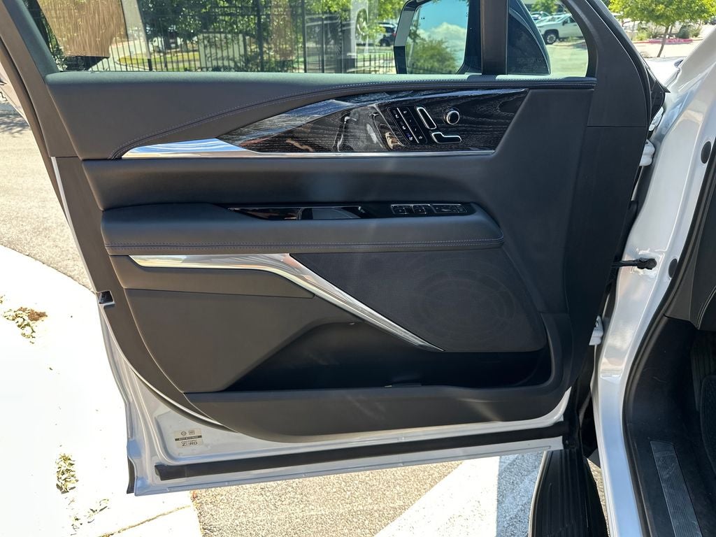 2026 Cadillac ESCALADE IQL Luxury