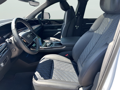 2026 Cadillac ESCALADE IQL Luxury