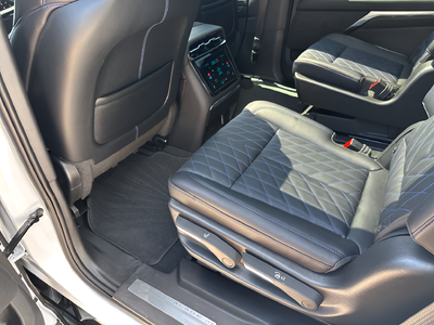 2026 Cadillac ESCALADE IQL Luxury