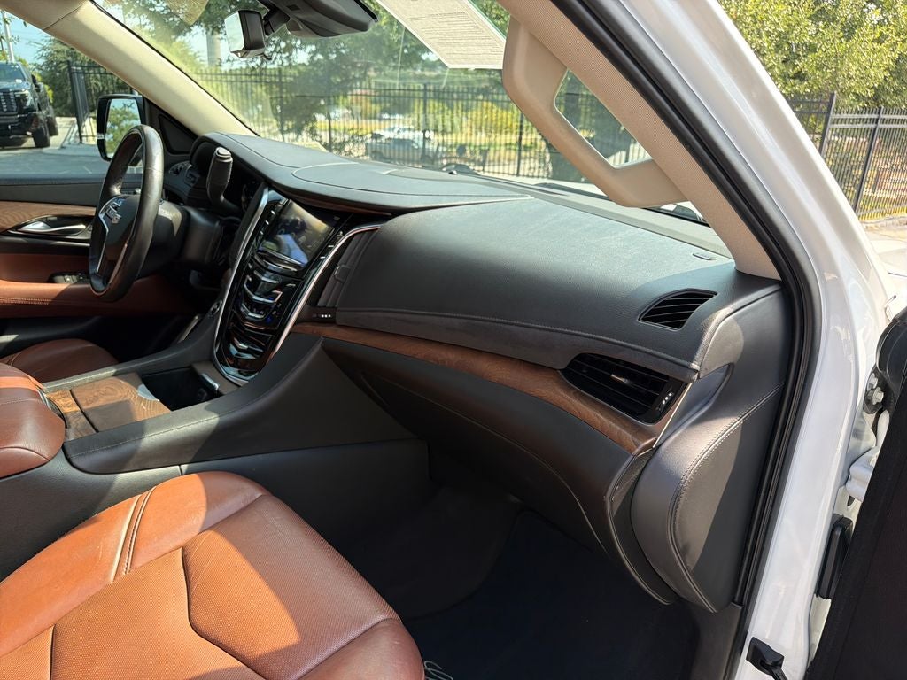 2020 Cadillac Escalade Premium Luxury