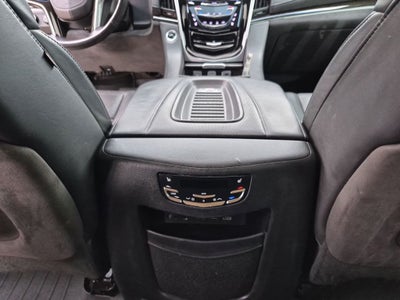 2018 Cadillac Escalade Platinum Edition