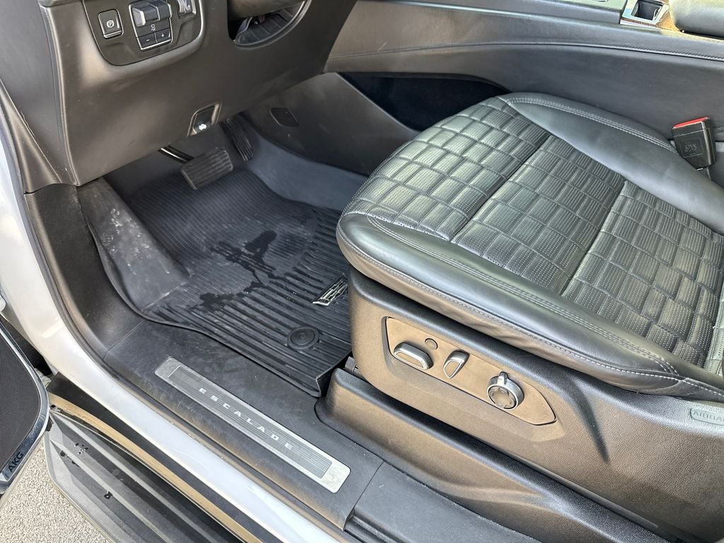 2021 Cadillac Escalade Sport Platinum