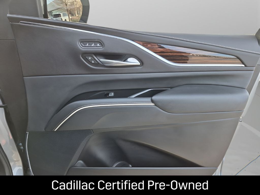 2024 Cadillac Escalade ESV Premium