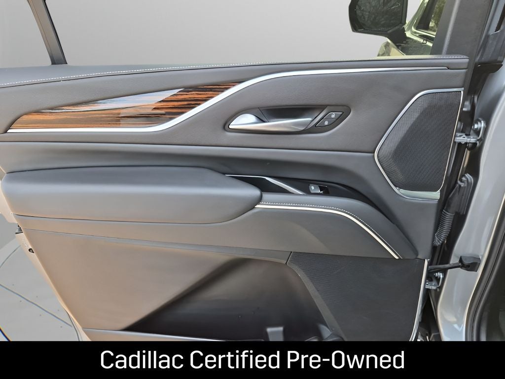 2024 Cadillac Escalade ESV Premium
