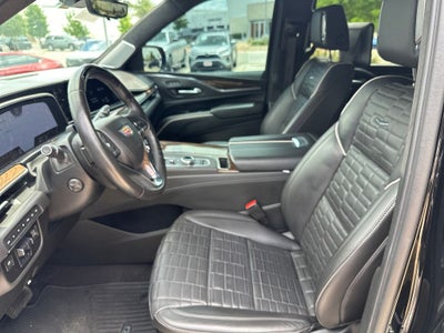 2023 Cadillac Escalade ESV Sport Platinum