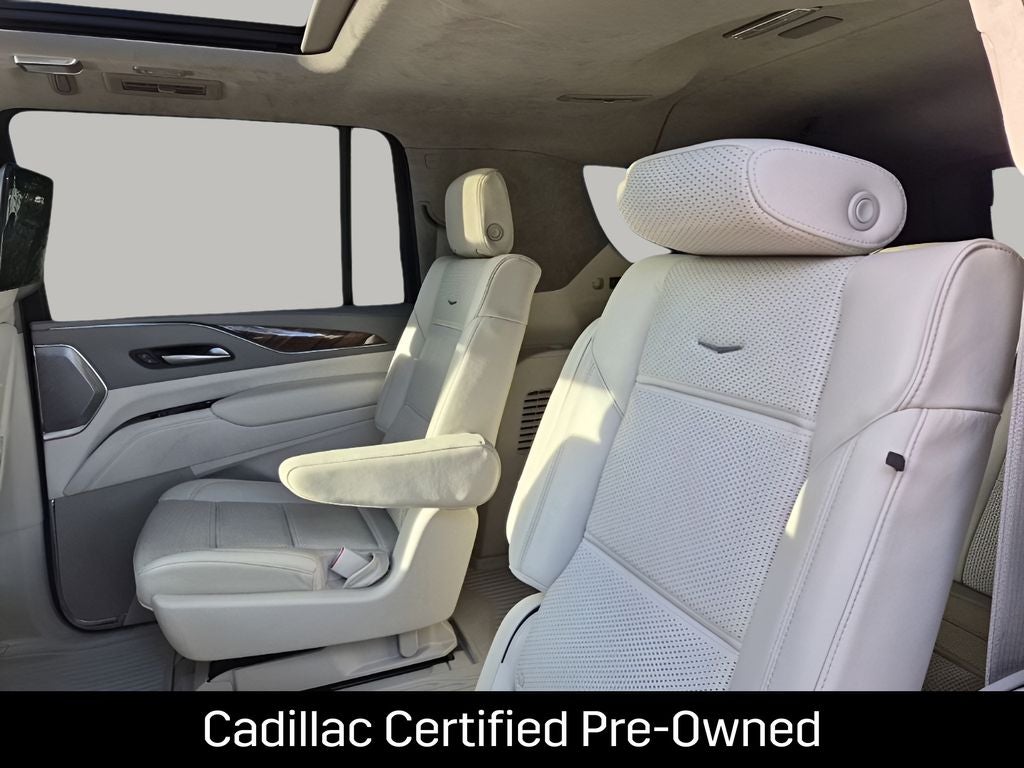 2023 Cadillac Escalade ESV Sport Platinum